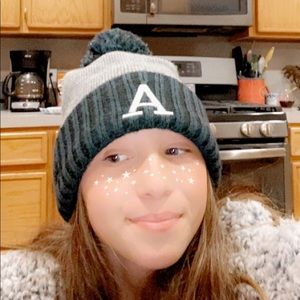 Meet your Posher, Riley